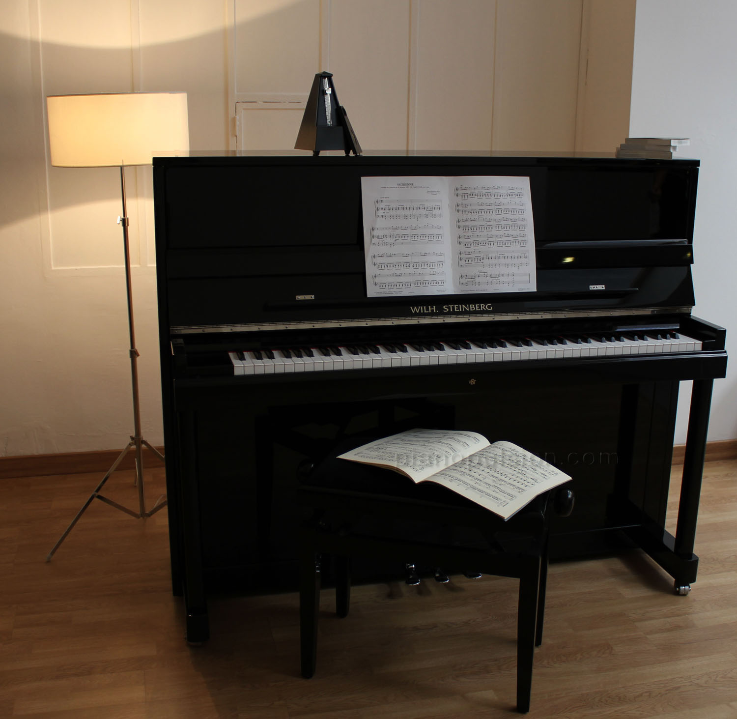 Piano droit WILH. STEINBERG P121 Piano Pulsion Avignon