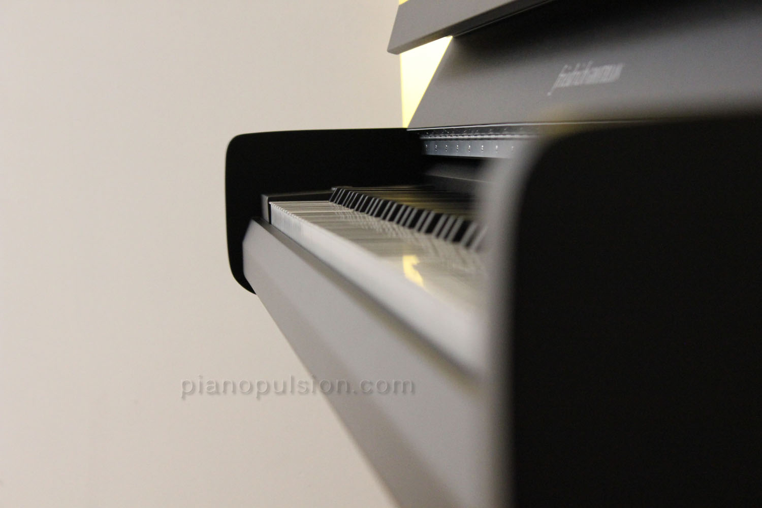 Piano droit Grotrian-Steinweg Friedrich studio 110 Avignon