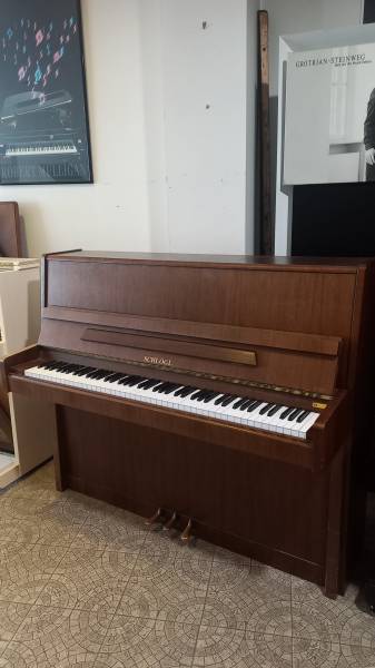 Piano Pulsion piano droit d'occasion bois Schlögl Avignon Provence