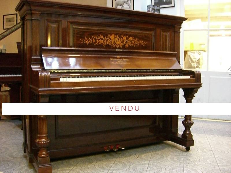 Piano droit d'occasion Steinway 